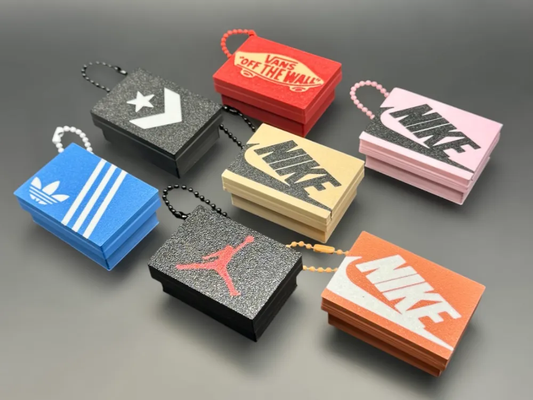 Los 7 modelos de llavero clicker mini caja de zapatillas